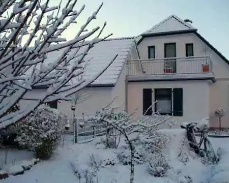 Casa de Férias Christianshus Vareler Hafen Varel